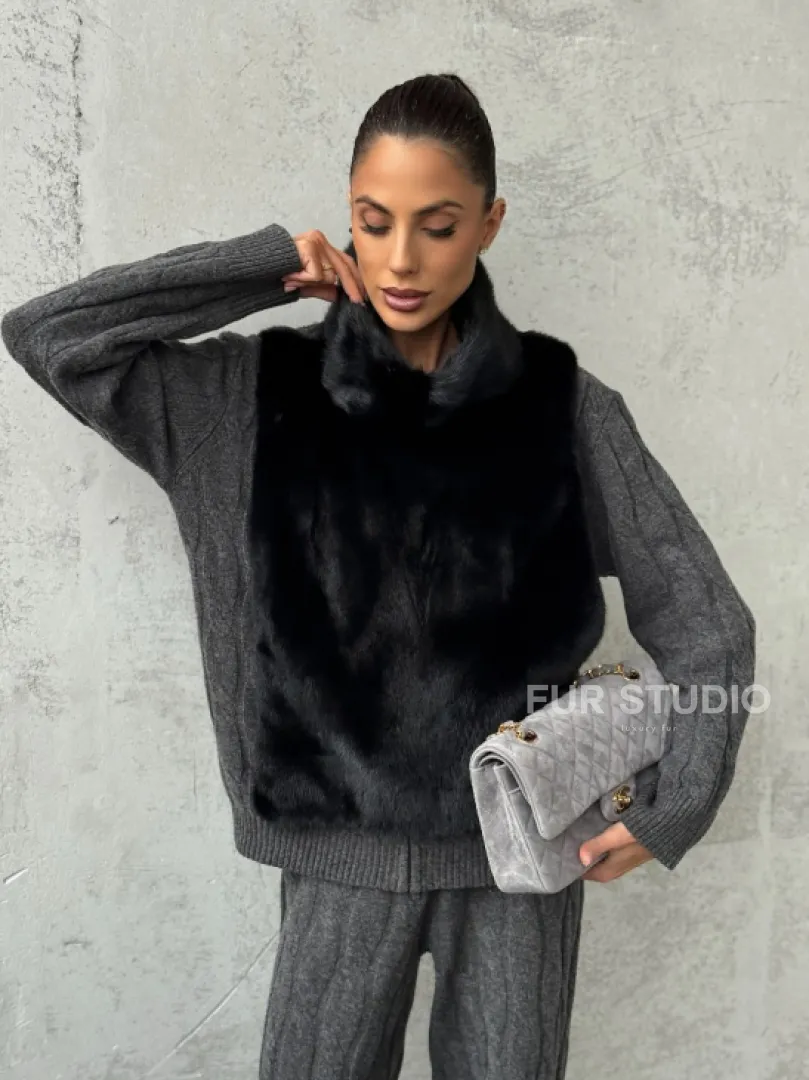 Черная манишка из меха норки