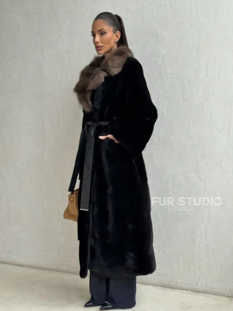Черная норковая шуба - воротник куница