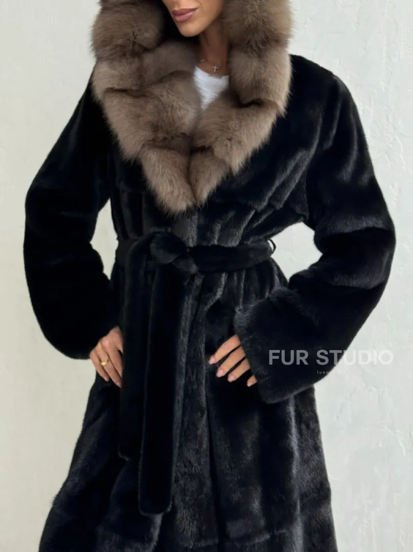 Черная норковая шуба с поясом - капюшон куница