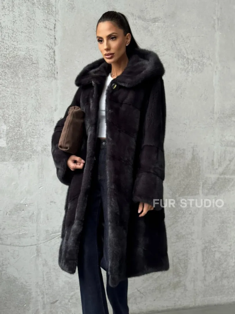 Норковая женская шуба с капюшоном