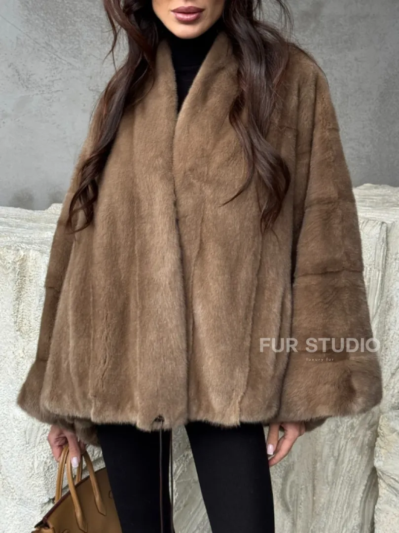 Норковое пончо с рукавами «летучая мышь»