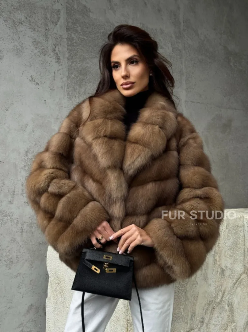 Полушубок из куницы в натуральном бежевом цвете