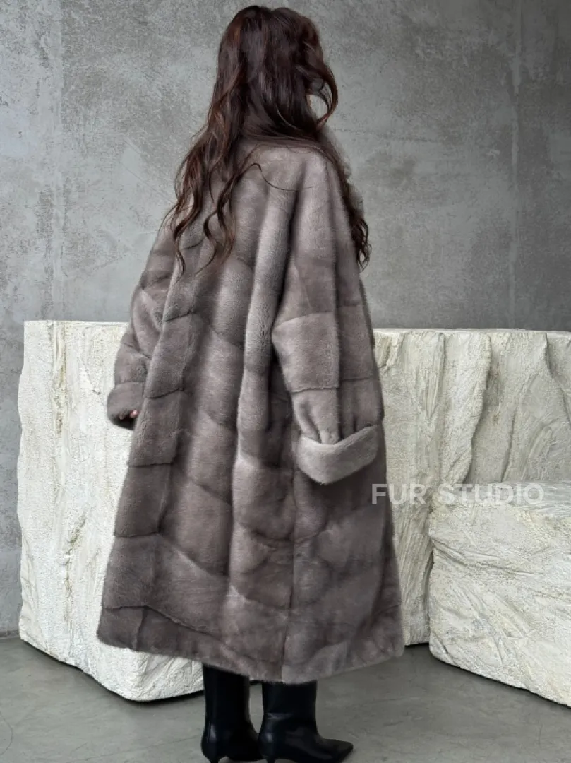 Серая норковая шуба oversize