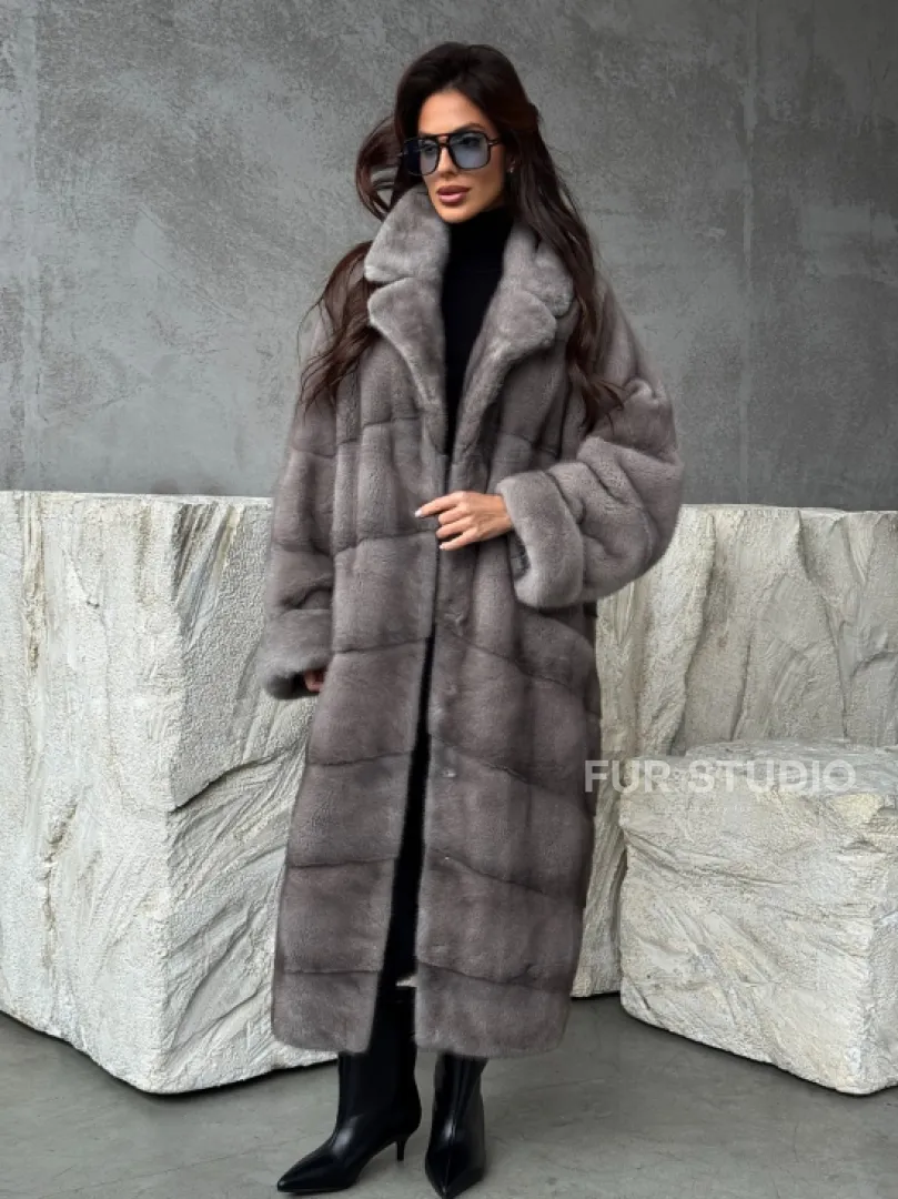 Серая норковая шуба oversize