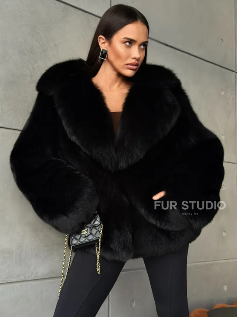 Черная шуба из лисы