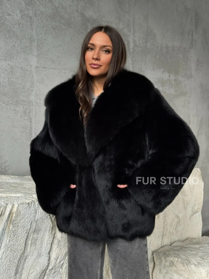 Черная шуба из лисы