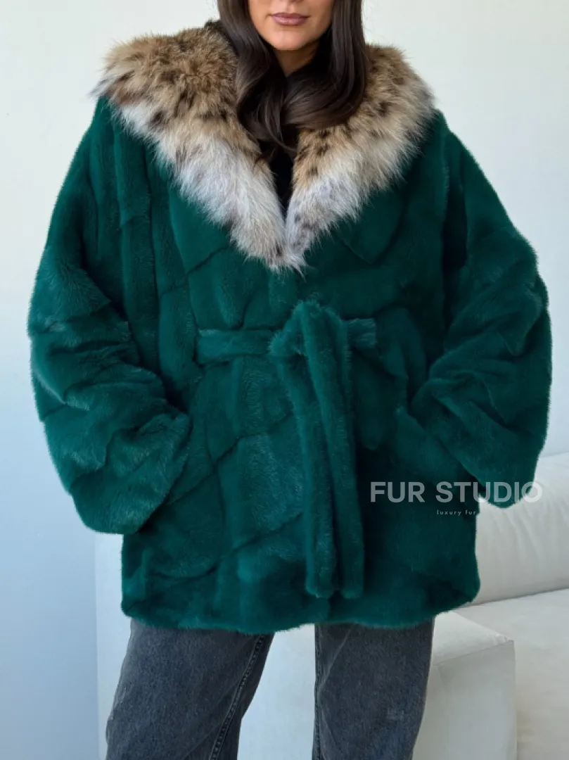 Норковая шуба с капюшоном из рыси