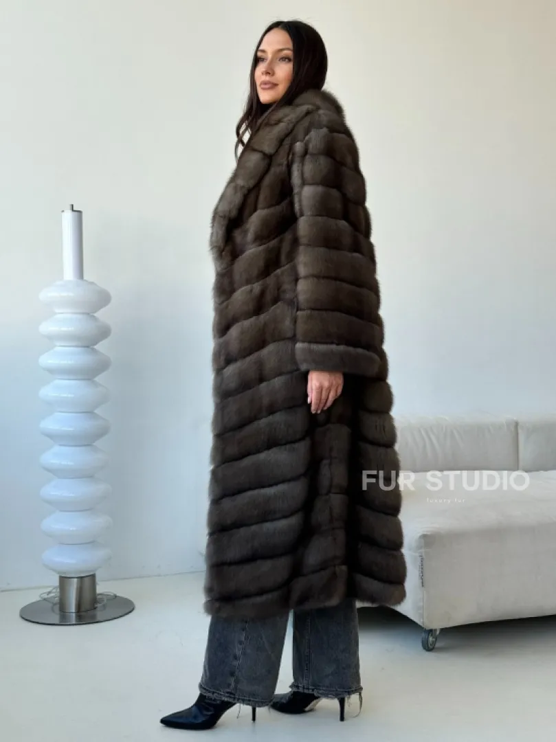 Длинная шуба из соболя