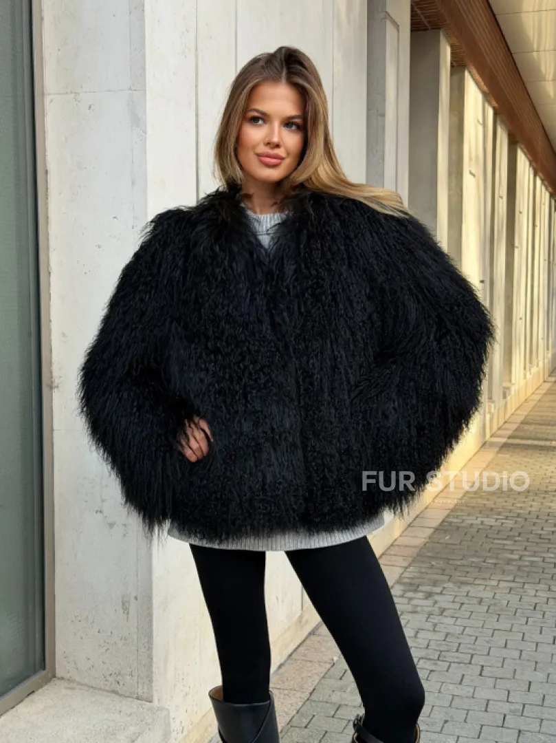 Полушубок черный из ламы