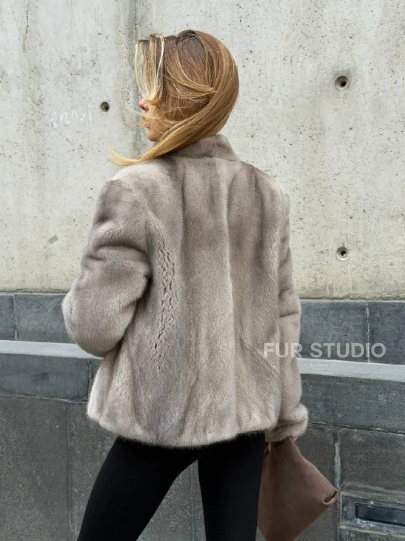 Короткий норковый жакет