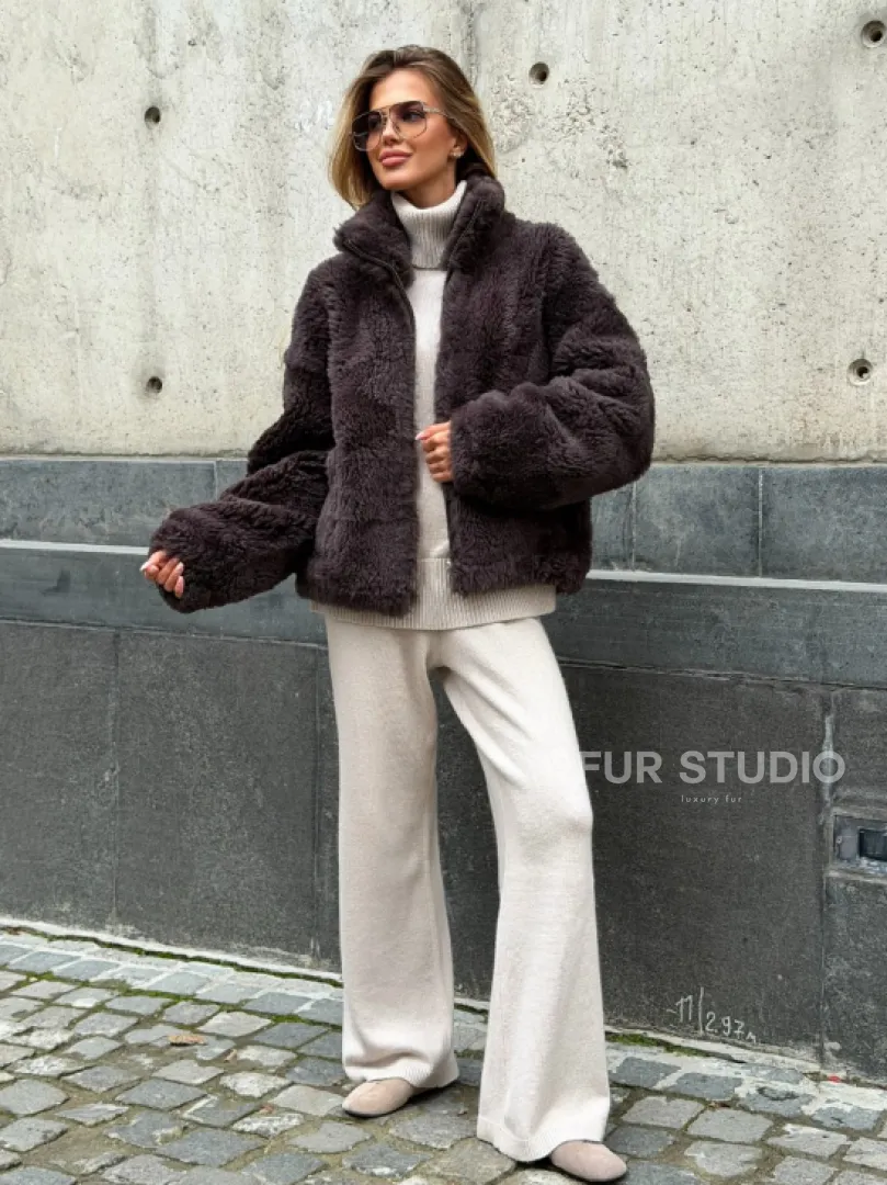 Натуральная двухсторонняя дубленка - бомбер