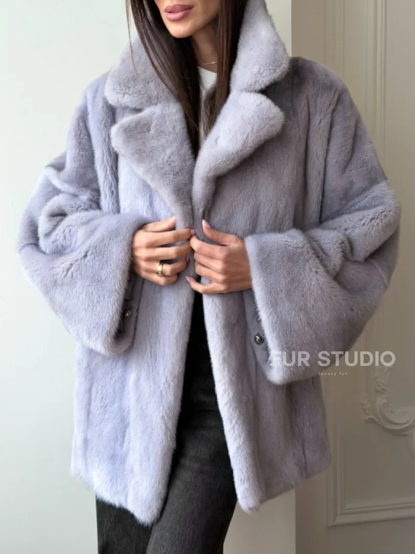 Шуба из норки короткая с английским воротником