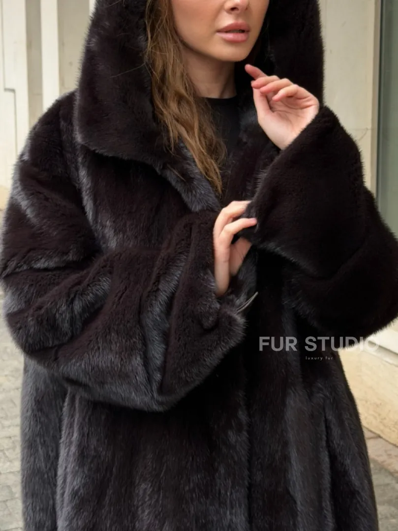 Норковая шуба с капюшоном