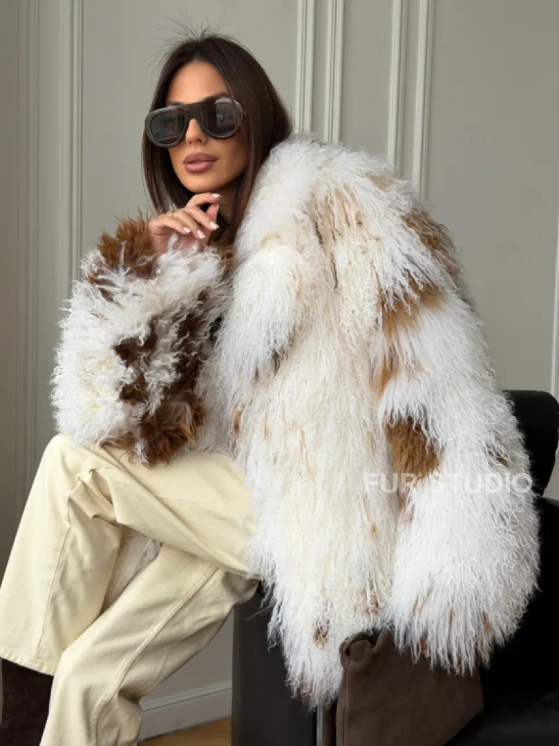 Шуба из ламы бело-коричневая