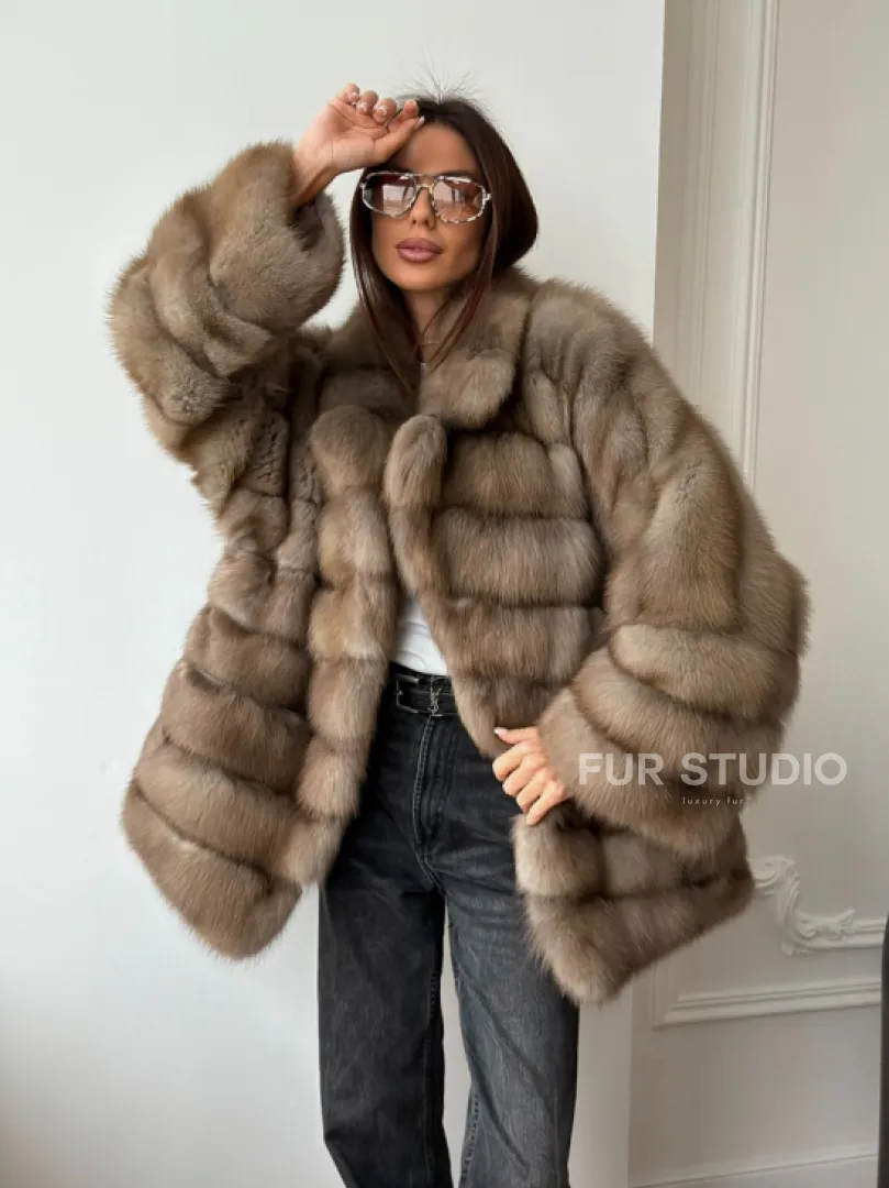 Шуба оверсайз из куницы