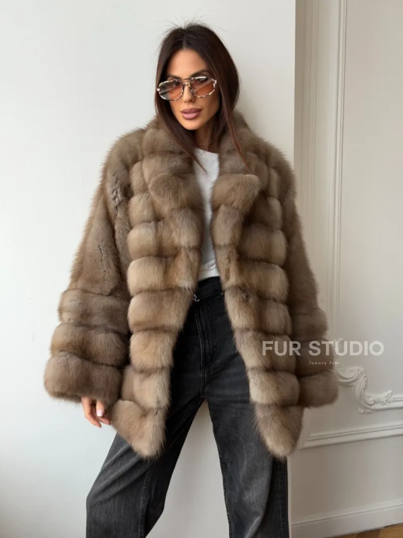 Шуба оверсайз из куницы