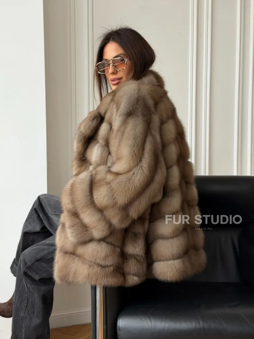 Шуба оверсайз из куницы