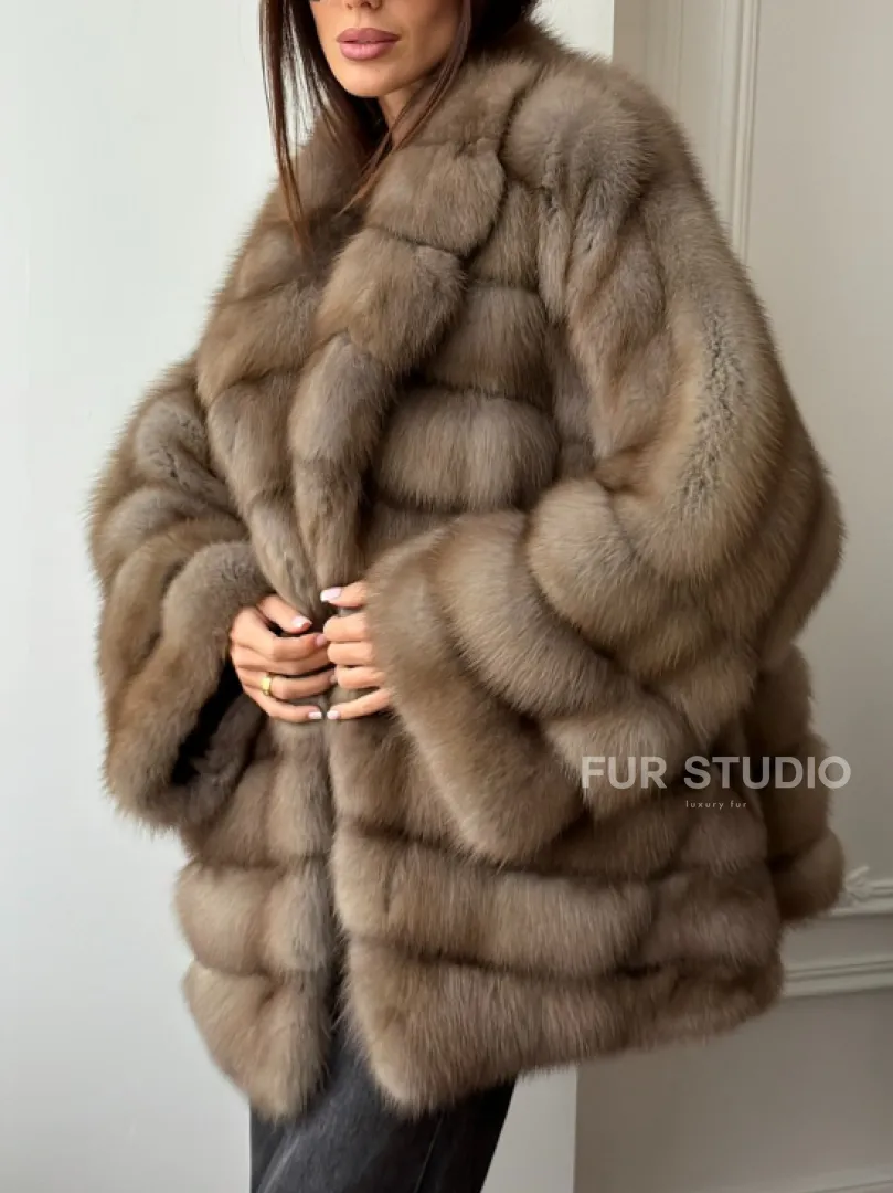 Шуба оверсайз из куницы