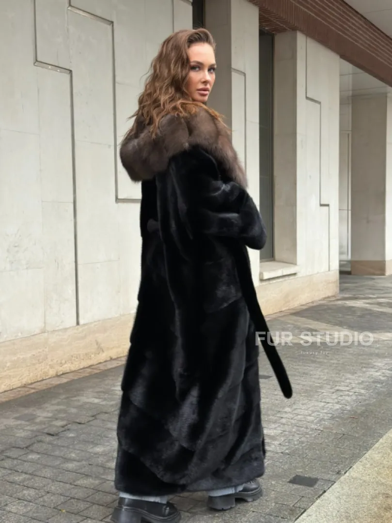 Длинная норковая шуба - кимоно с капюшоном куница