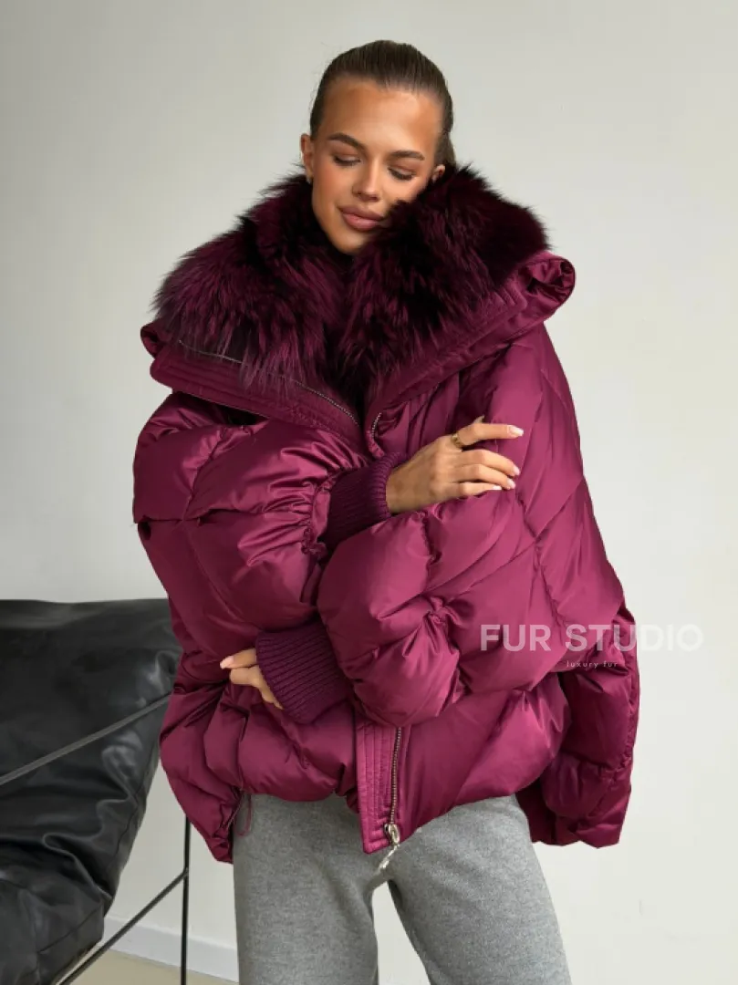 Пуховик с мехом чернобурки