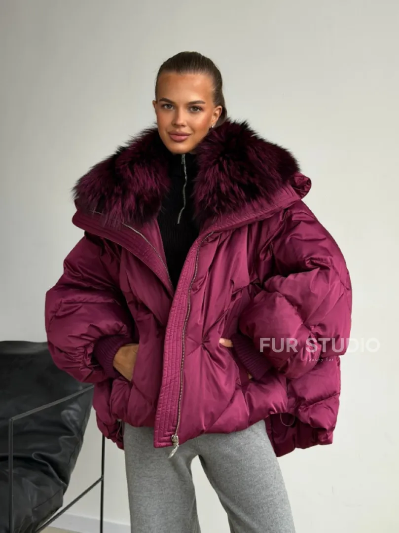 Пуховик с мехом чернобурки