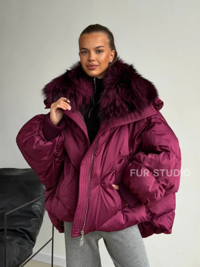 Пуховик с мехом чернобурки