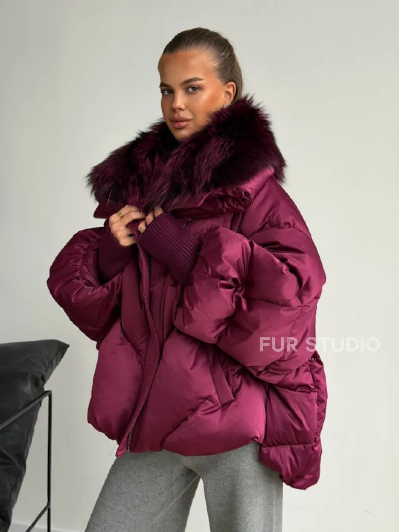 Пуховик с мехом чернобурки