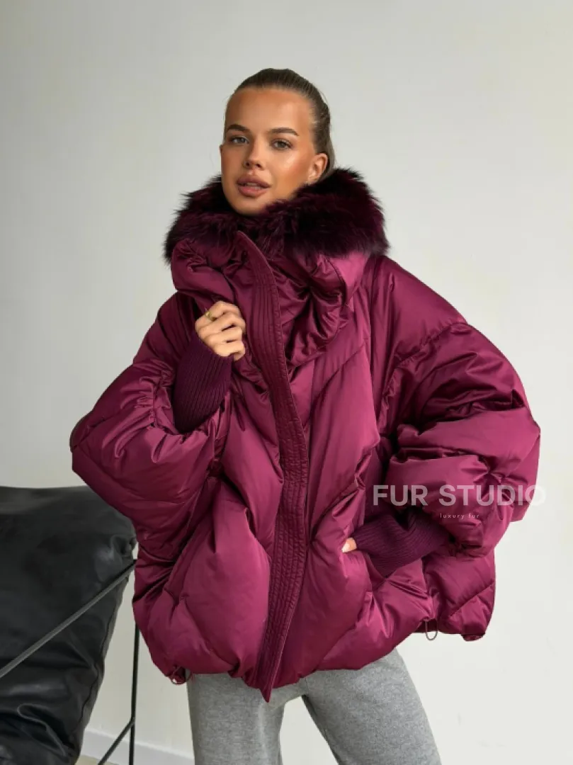 Пуховик с мехом чернобурки