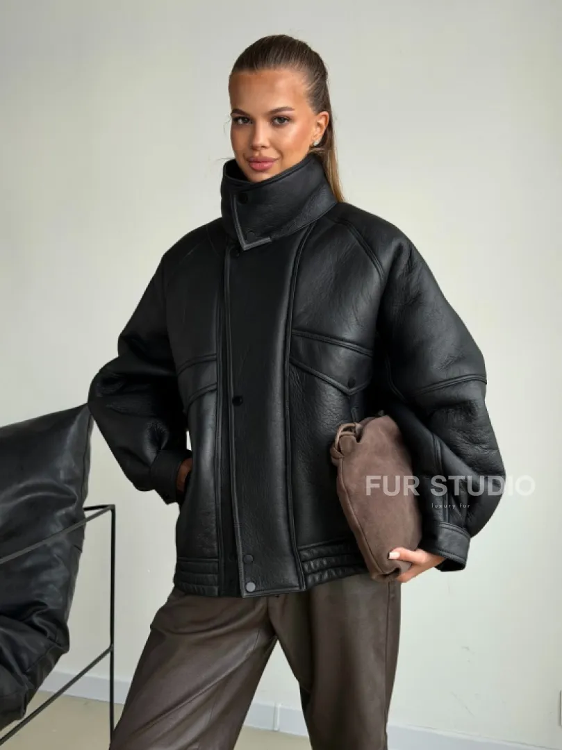 Черная натуральная дубленка из овчины