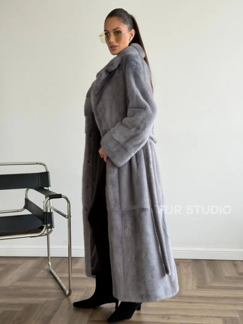 Голубая норковая шуба