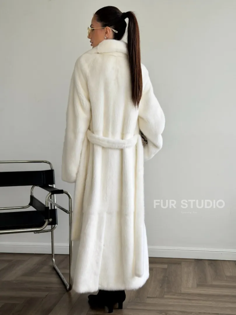 Белая норковая шуба в пол