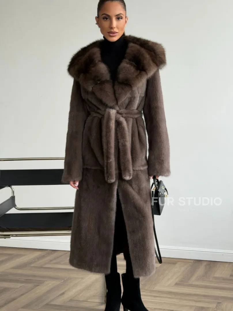 Шуба норковая длинная с капюшоном