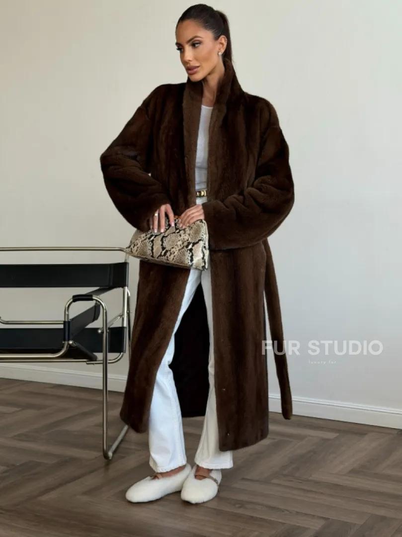 Шуба норковая в роспуск с меховым поясом