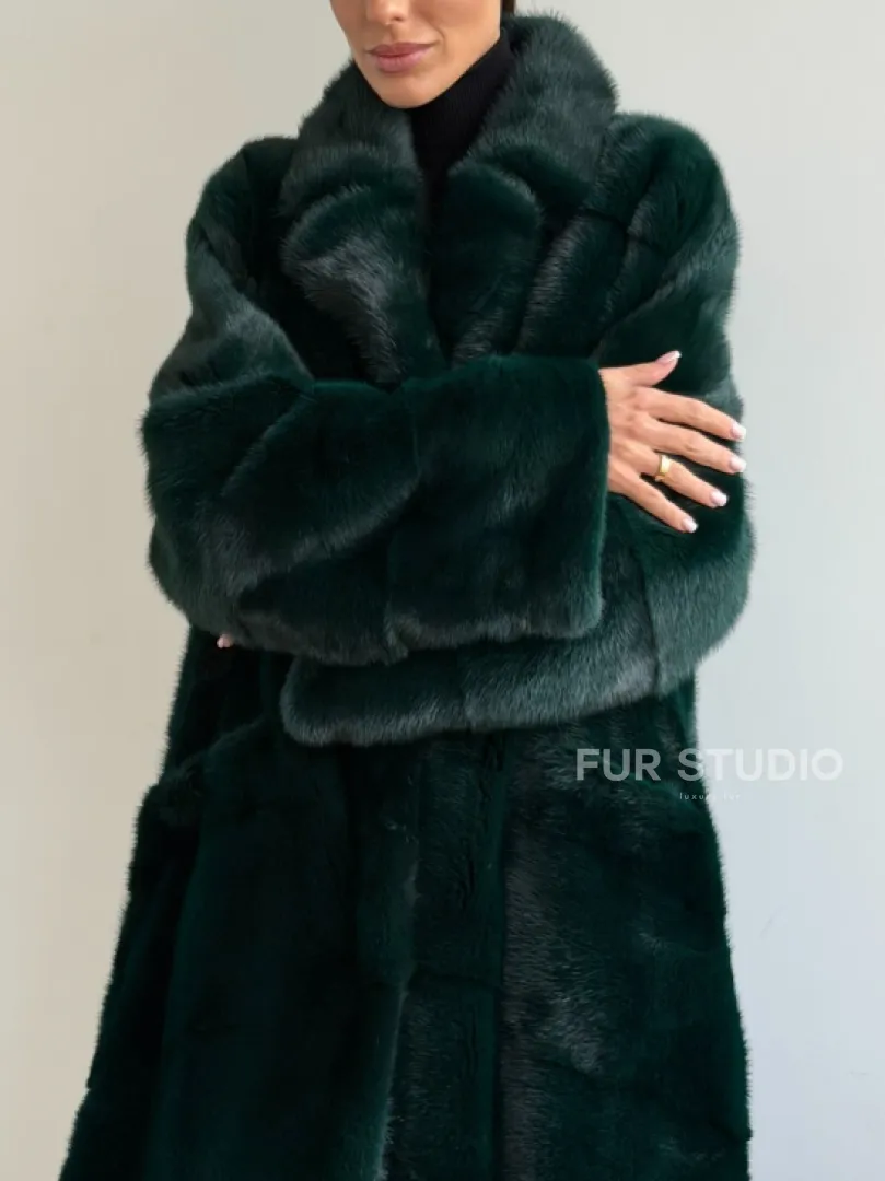 Зеленая норковая шуба - английский воротник