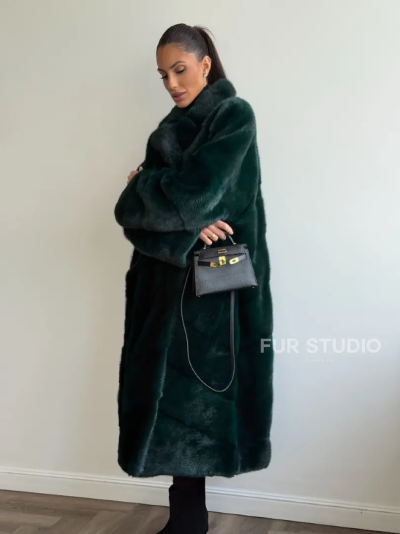 Зеленая норковая шуба - английский воротник