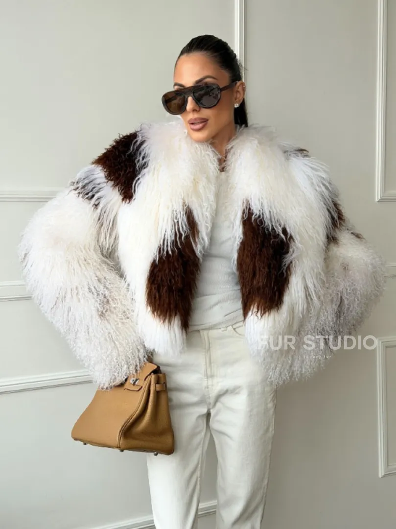 Шубка из ламы бело-коричневая