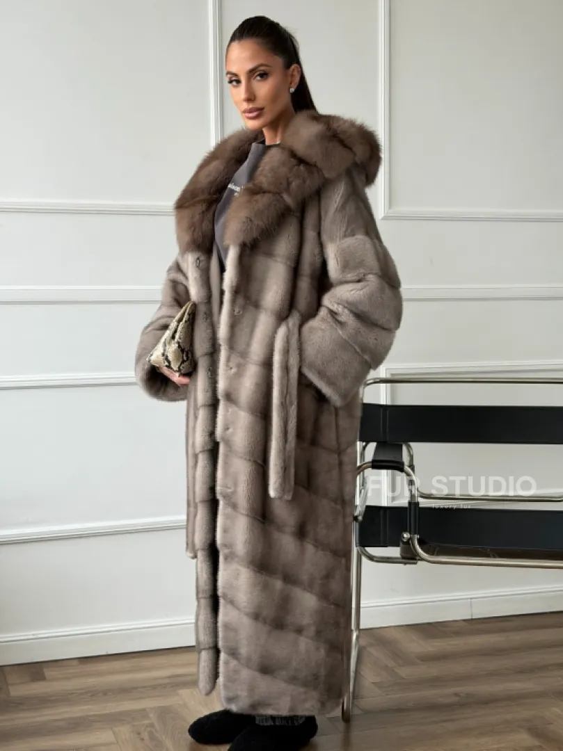 Шуба-кимоно норка в пол с капюшоном куница