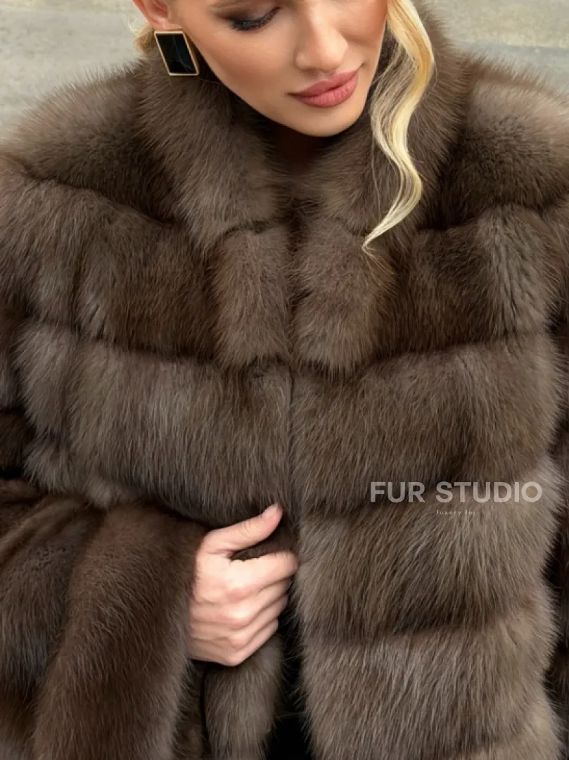 Меховой жакет из куницы