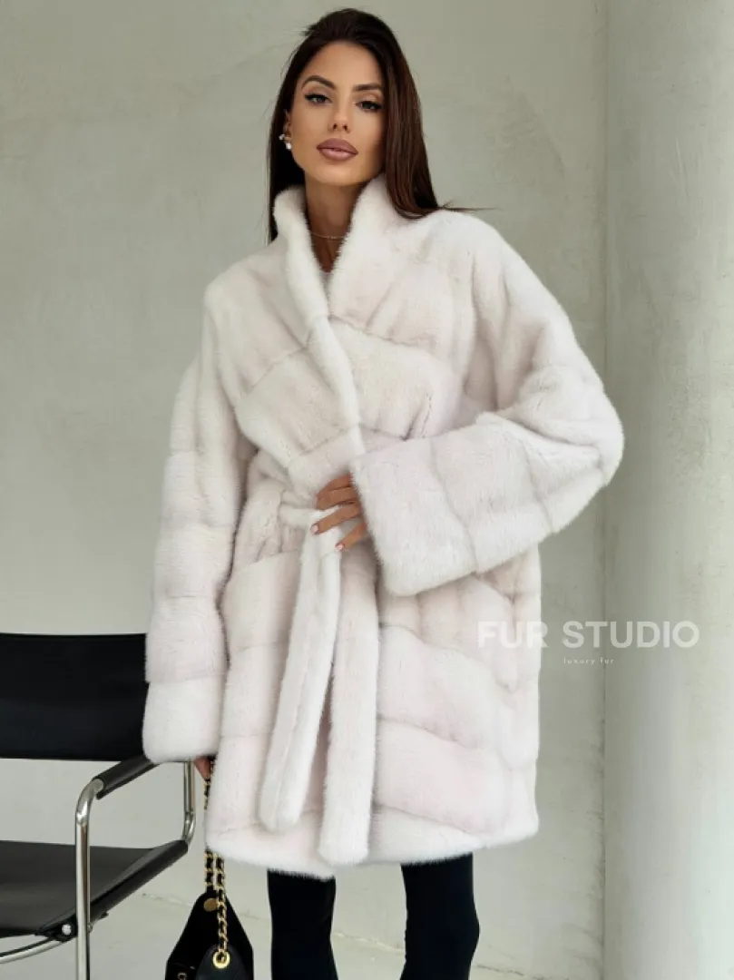 Белая шуба-кимоно, мех норка