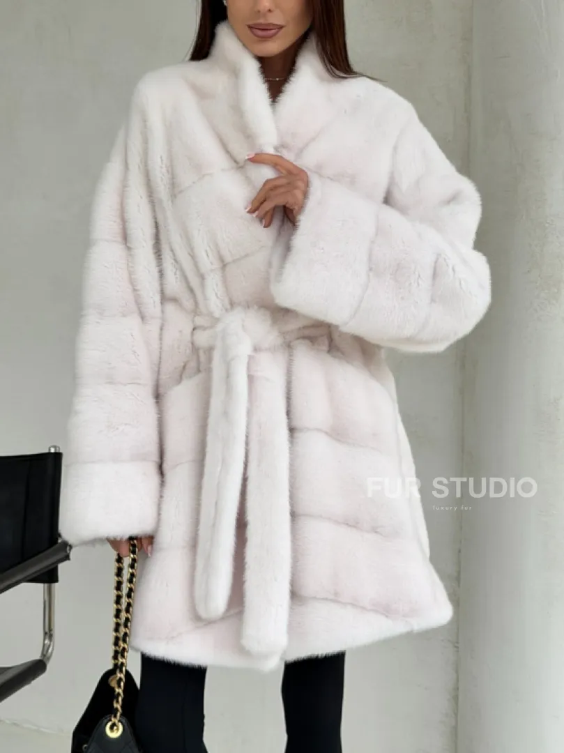 Белая шуба-кимоно, мех норка