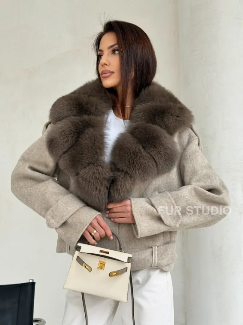 Куртка - пальто с мехом финского песца