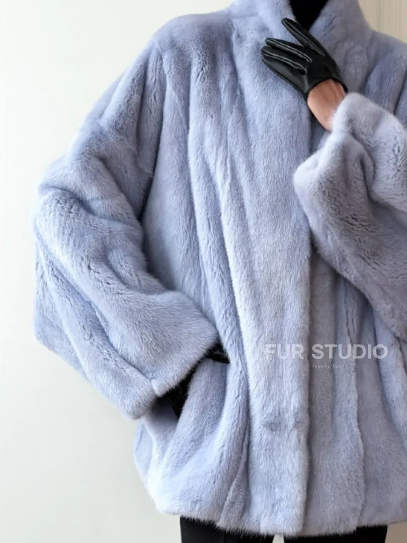 Голубой норковый полушубок - летучая мышь