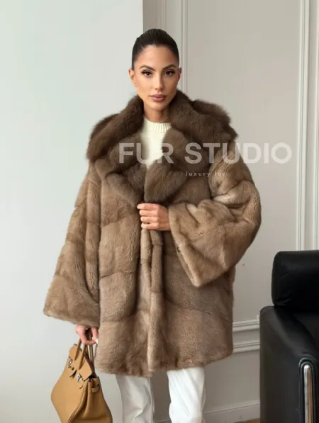 Шуба норковая с капюшоном куница - фото 11