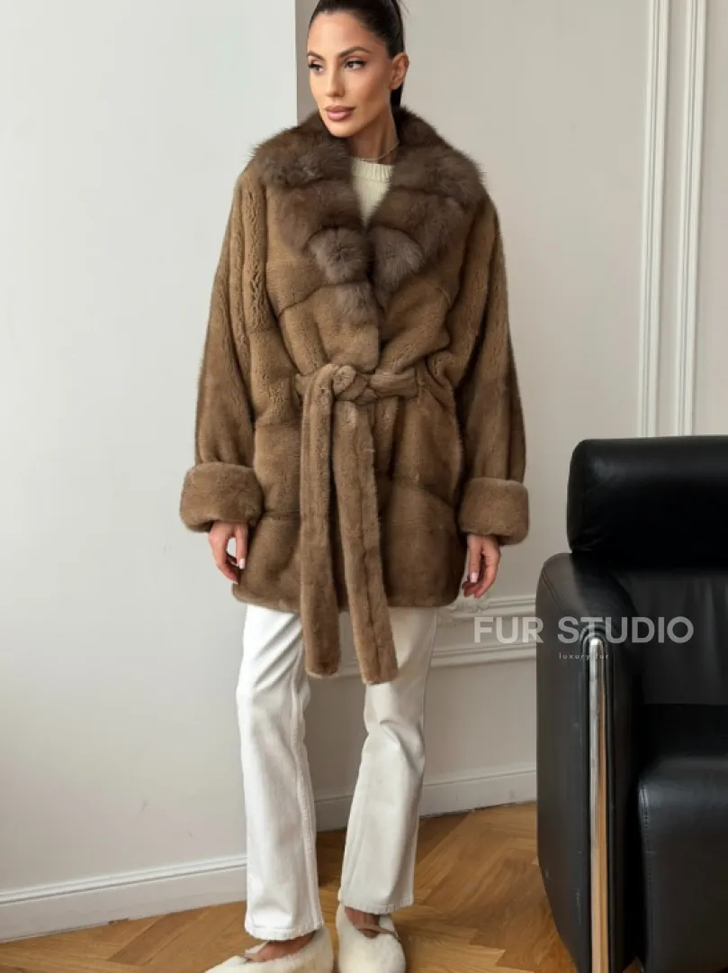 Шуба норка - воротник куница