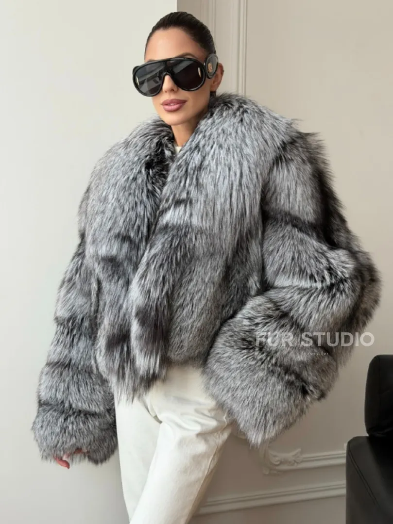 Кроп-полушубок с шалевым воротником из чернобурки