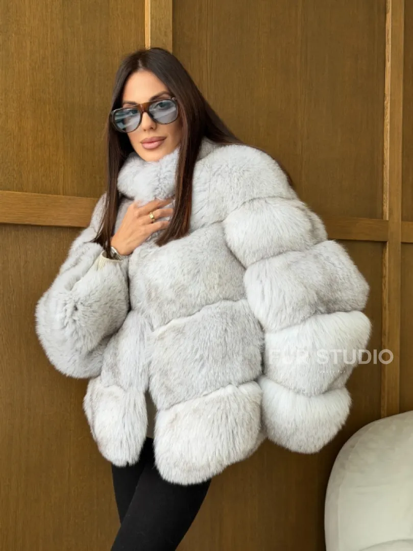 Шуба из натурального песца - стойка воротник