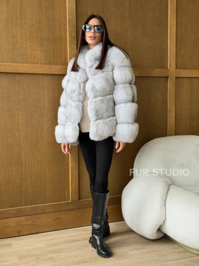 Шуба из натурального песца - стойка воротник