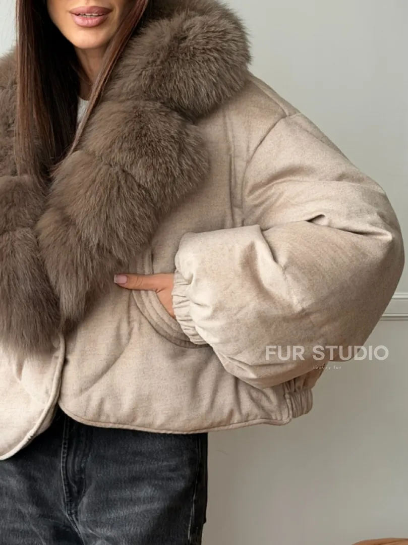 Зимний короткий пуховик с мехом - оверсайз