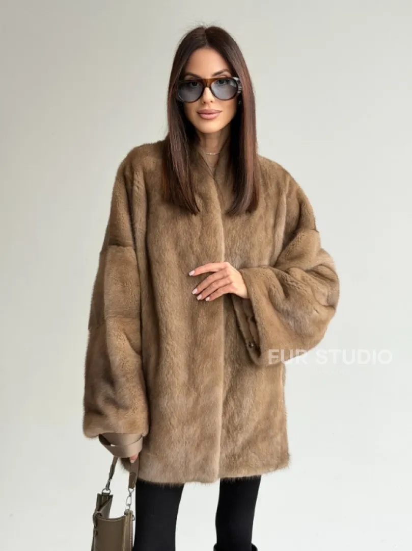 Шуба из аукционного меха норки - пастель