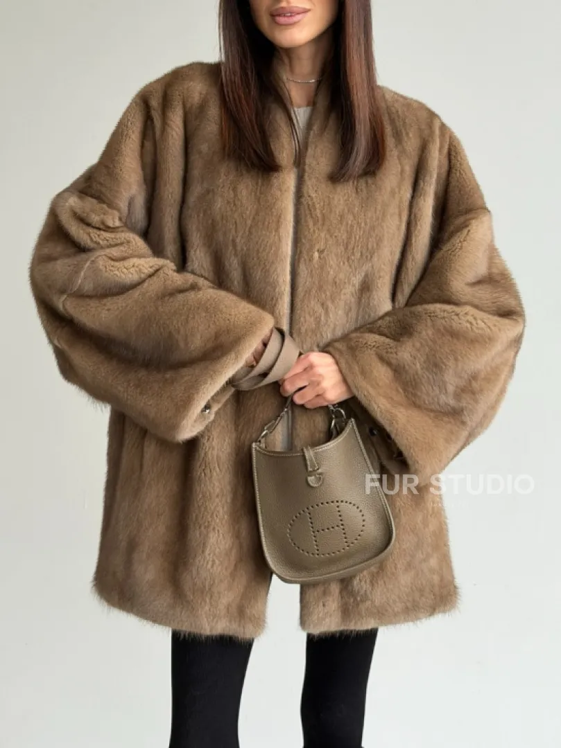 Шуба из аукционного меха норки - пастель